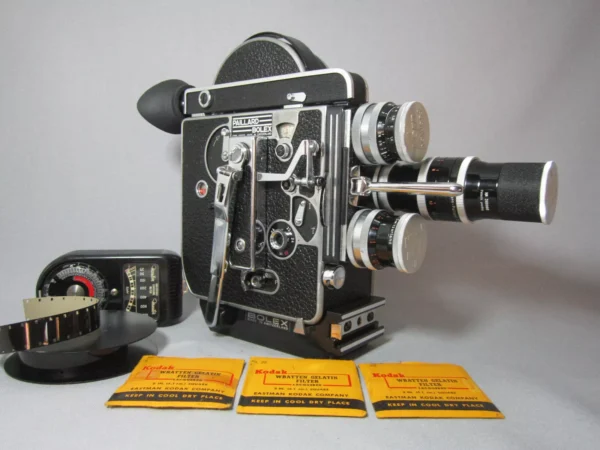 Bolex Reflex 16mm Movie Camera (No 182461) + Kern 16mm, 25mm, 75mm - Image 4