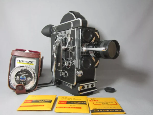 Bolex H16 Reflex 16mm Movie Camera (No 166053) + 12.5mm C-Mount Lens - Image 5