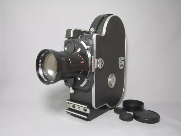 Bolex Reflex 16mm Movie Camera (No 182461) + 75mm Lens - Image 5