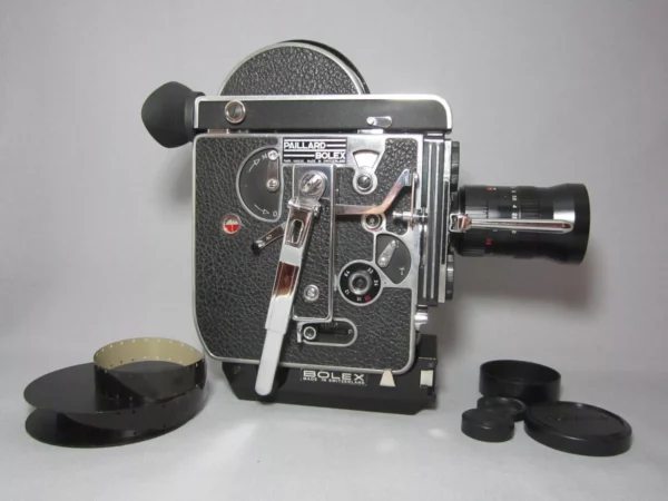 Bolex Reflex 16mm Movie Camera (No 182461) + 75mm Lens - Image 8