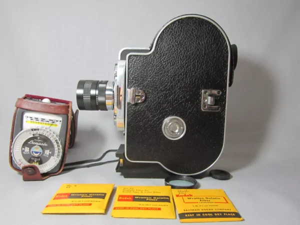 Bolex H16 Reflex 16mm Movie Camera (No 166053) + 12.5mm C-Mount Lens - Image 9