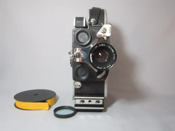 Bolex Reflex 16mm Movie Camera (No 186615) + 12.5mm C-Mount Lens (Copy) - Image 5