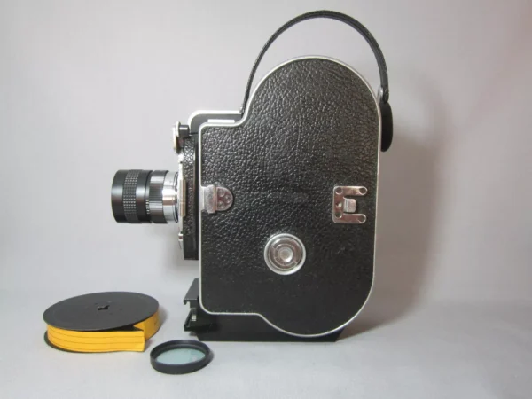 Bolex Reflex 16mm Movie Camera (No 186615) + 12.5mm C-Mount Lens (Copy) - Image 7