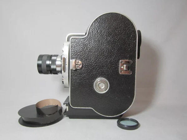 Bolex Reflex 16mm Movie Camera (No 174233) + 12.5mm C-Mount Lens - Image 8