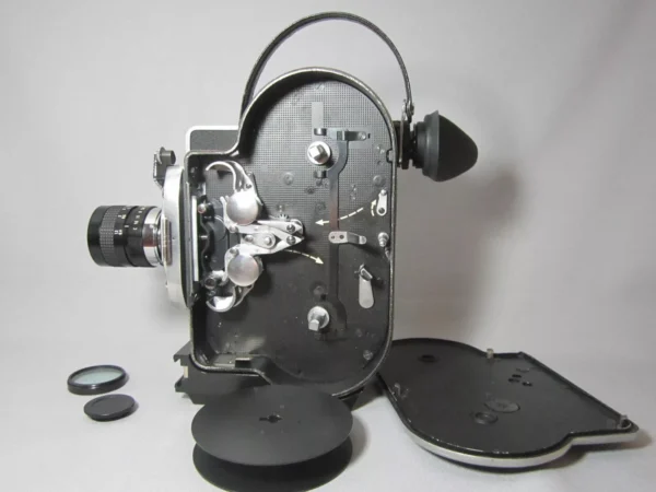 10x Viewer Bolex H16 Rex Reflex 16mm Movie Camera (No 164903) + 12.5mm C-Mount Lens - Image 10