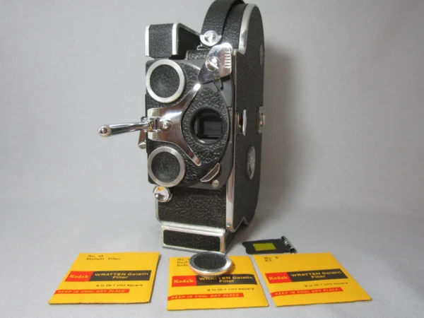 GLEAMING Bolex Rex-4 16mm Movie Camera + Rex-o-Fader - Image 6