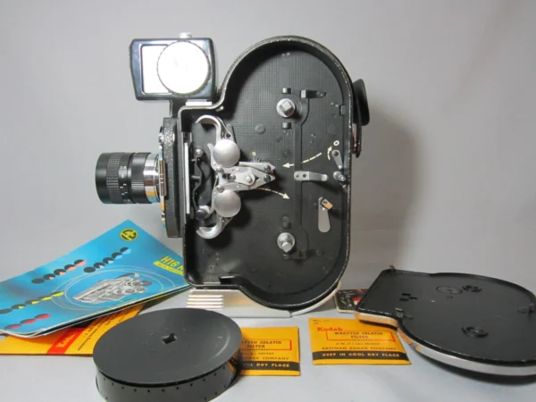 Bolex Rex Reflex 16mm Movie Camera Package - Image 7