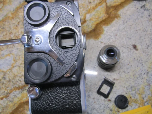 Bolex H16 Reflex 16mm Movie Camera (No 120912) + 12.5mm C-Mount Lens - Image 16