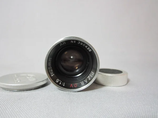 Kern Pizar H16 RX DV 1.5 / 25mm C-Mount Lens (No 390436) - Image 3