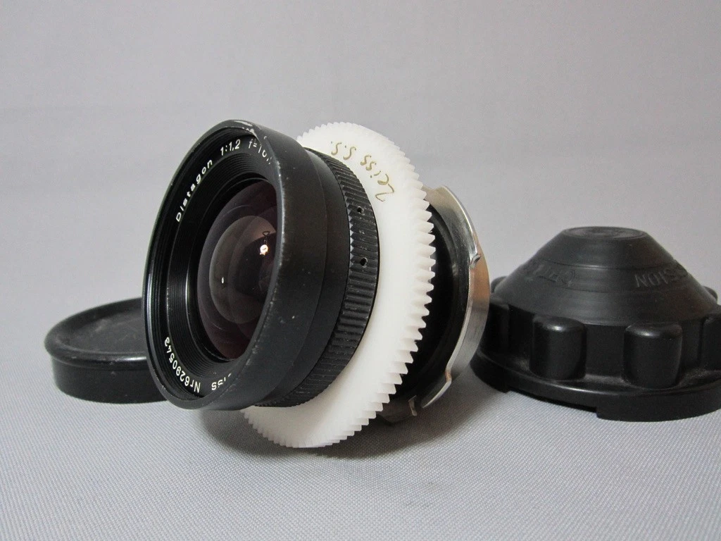 Super-16 Zeiss Distagon Superspeed 1.2 / 16mm PL-Mount Lenses - Image 3